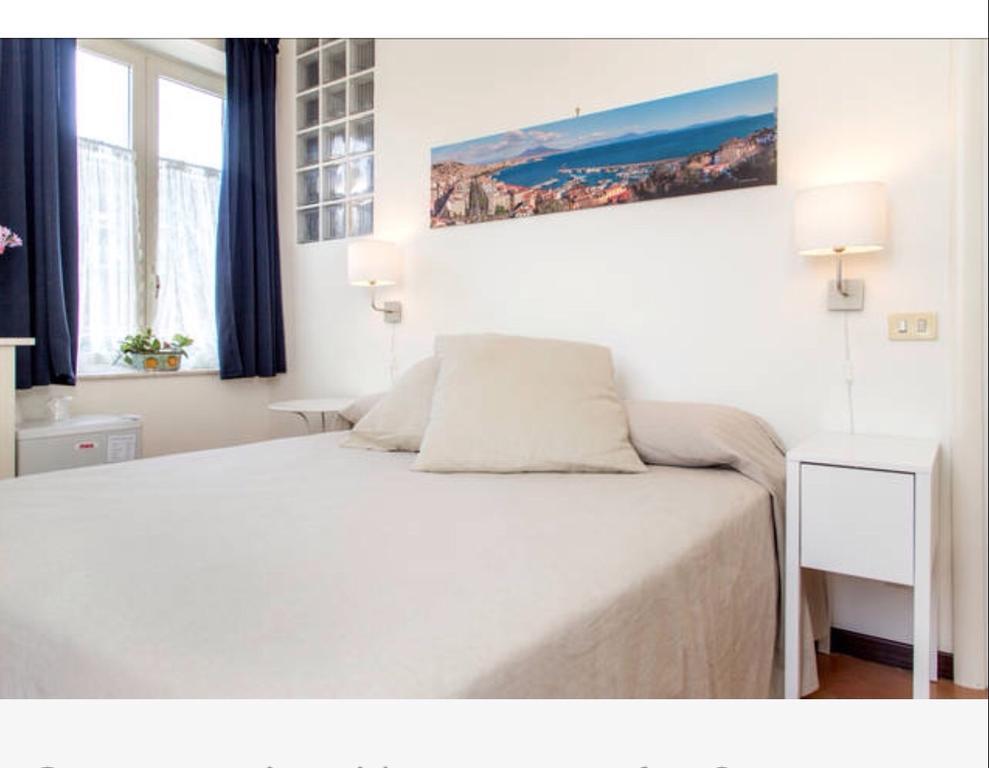 Terrazza Duomo Bed and Breakfast Neapel Rum bild